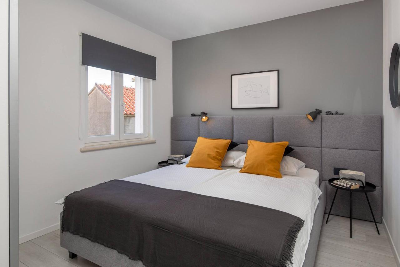 Apartments Valentina โบล ภายนอก รูปภาพ