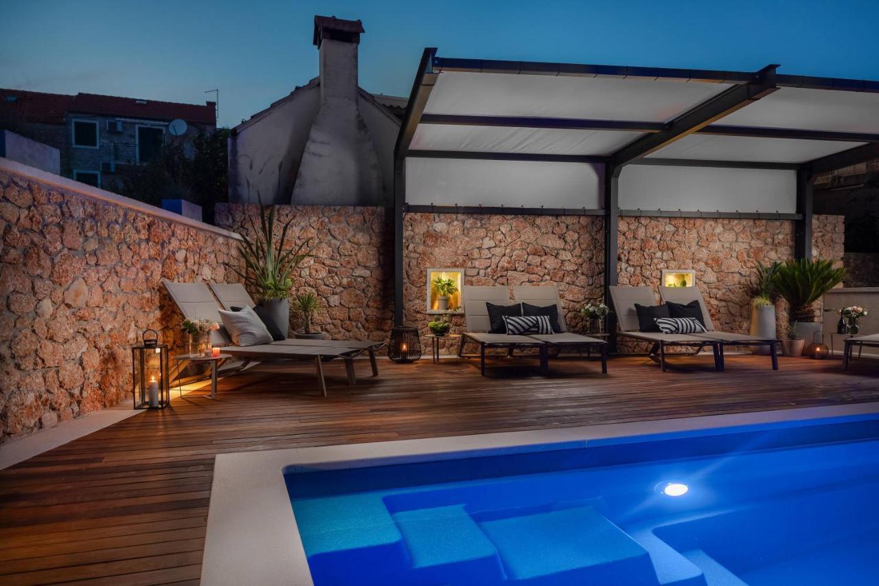 Apartments Valentina โบล ภายนอก รูปภาพ