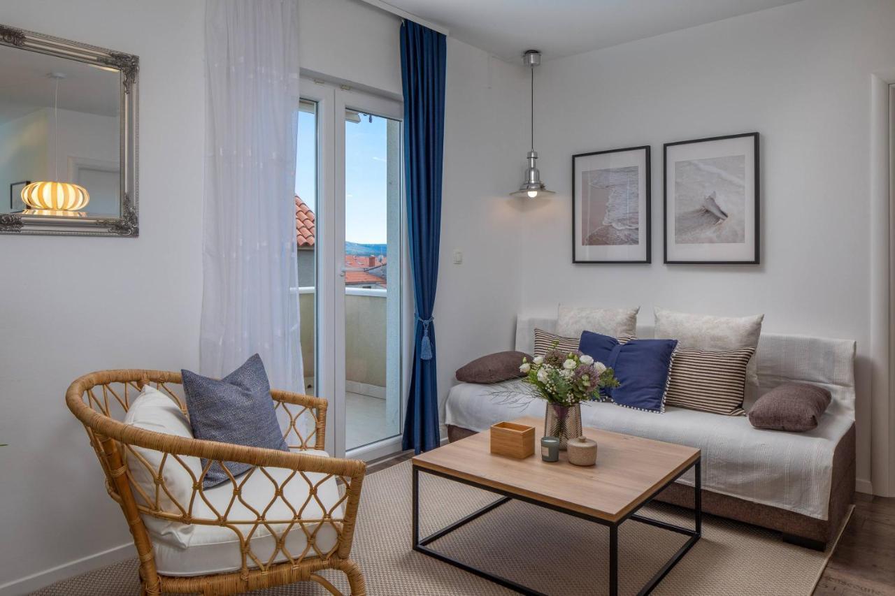 Apartments Valentina โบล ภายนอก รูปภาพ