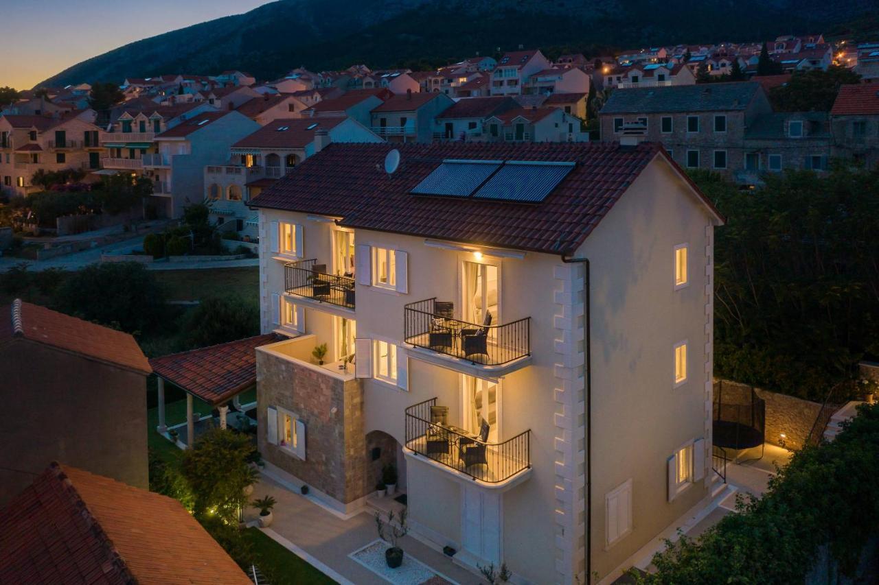Apartments Valentina โบล ภายนอก รูปภาพ