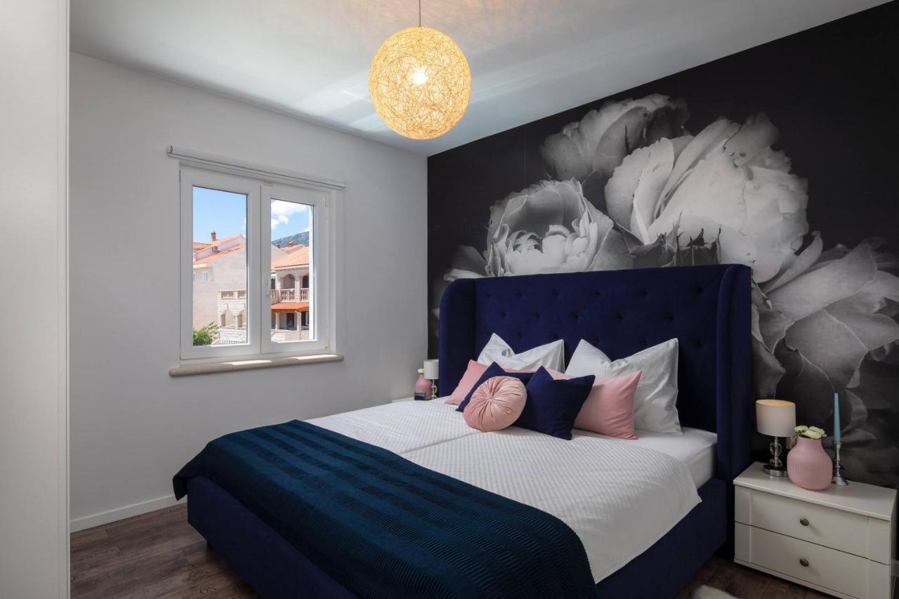 Apartments Valentina โบล ภายนอก รูปภาพ