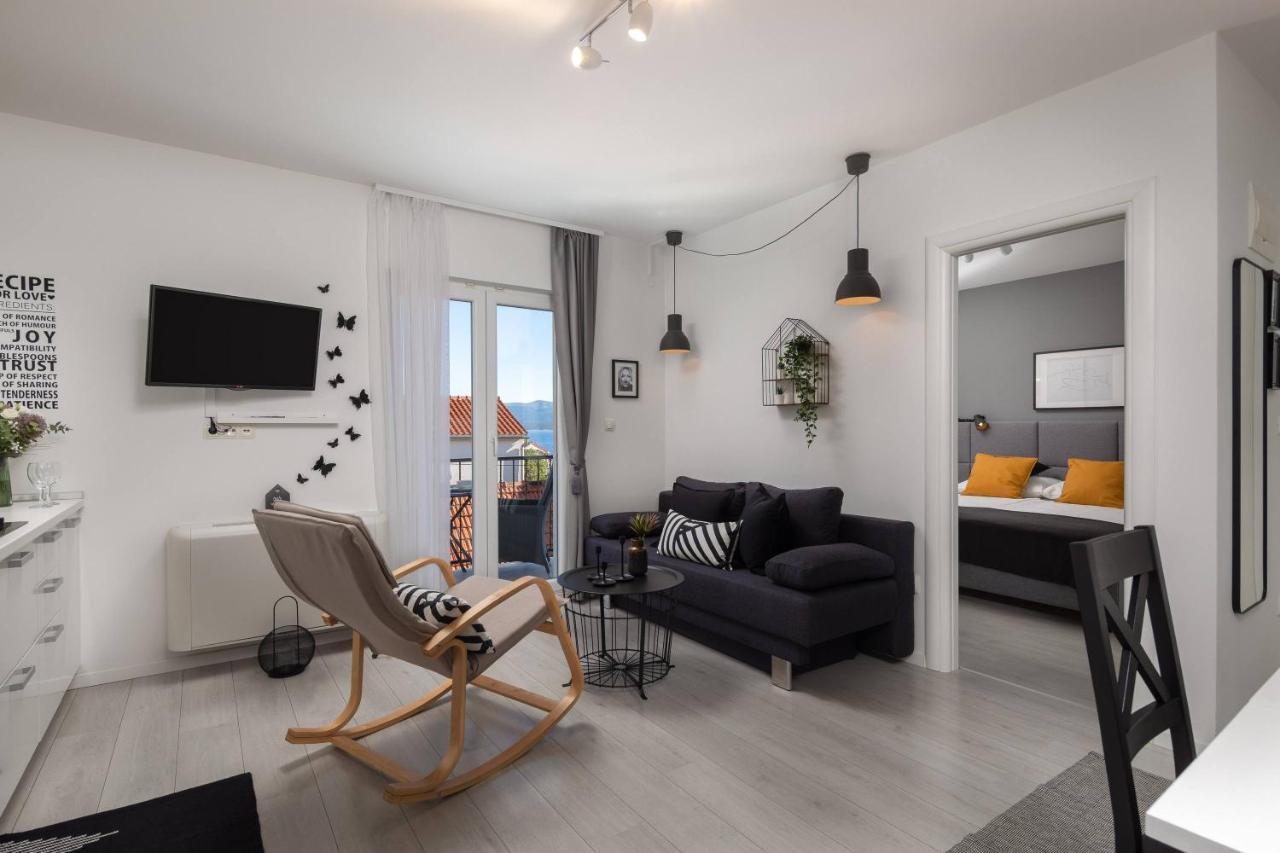 Apartments Valentina โบล ภายนอก รูปภาพ